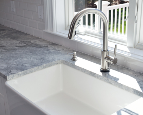 Modern kitchen sink and single handle brass faucet with soap dispenser